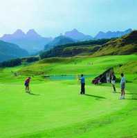 Cathedral Peak Golf Course
